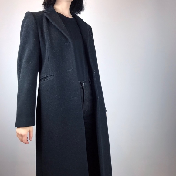 Minimalist black 100% wool j.crew coat - Picture 2 of 4